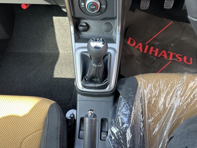 DAIHATSU COPEN 2024 Image 31