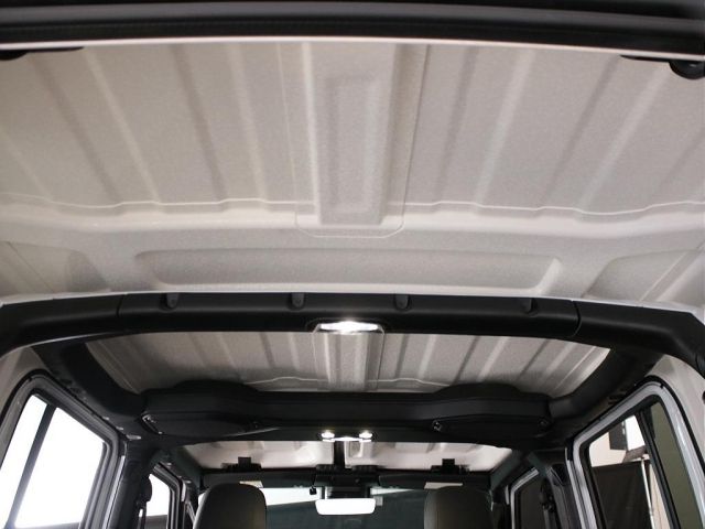 JEEP WRANGLER UNLIMI 2020 Image 31