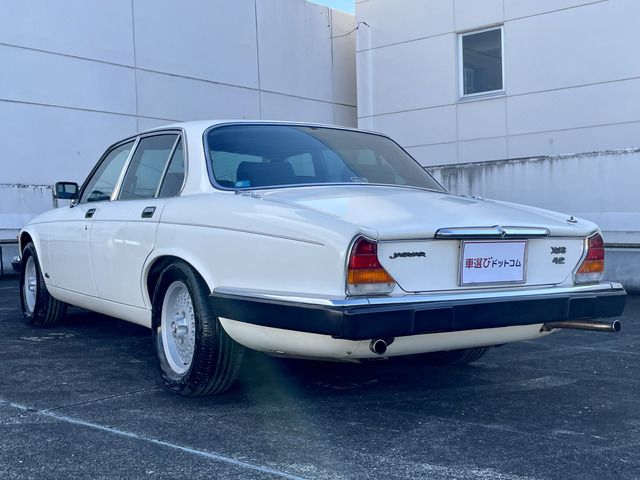 JAGUAR XJSERIES SEDA 1983 Image 31