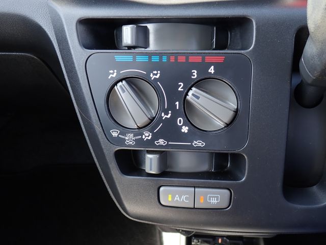 DAIHATSU MIRA E:S 2022 Image 31