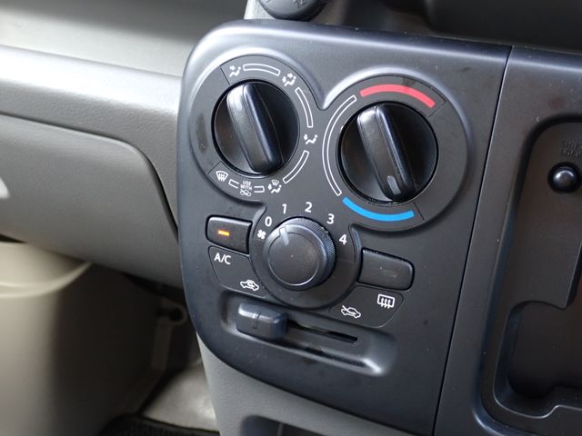 NISSAN NV100 CLIPPER 2021 Image 31