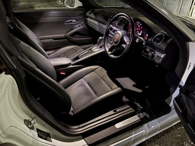 PORSCHE 718CAYMAN 0 Image 31
