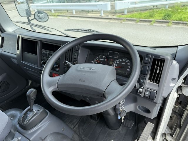 ISUZU ELF 2016 Image 31
