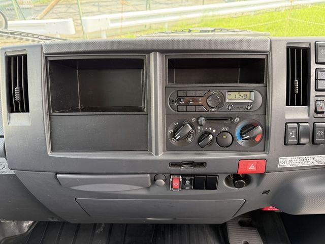 ISUZU ELF 2016 Image 31