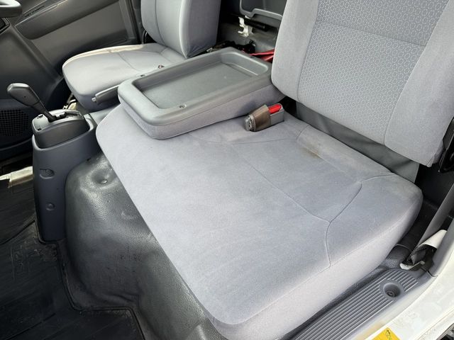 ISUZU ELF 2016 Image 31