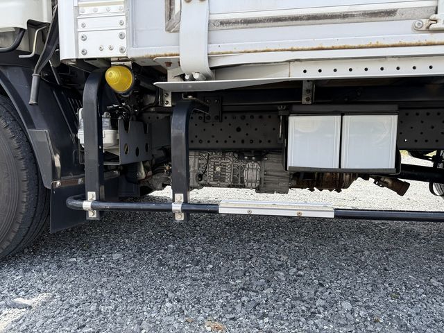 ISUZU ELF 2016 Image 31