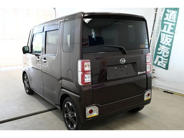 DAIHATSU WAKE 2017 Image 31