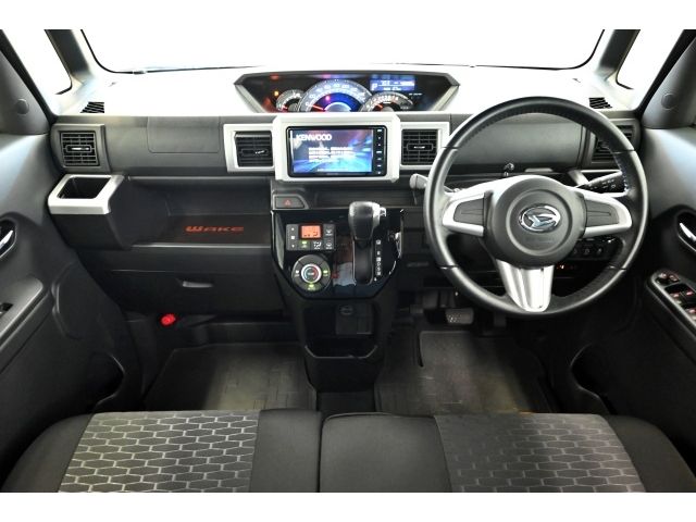 DAIHATSU WAKE 2017 Image 31