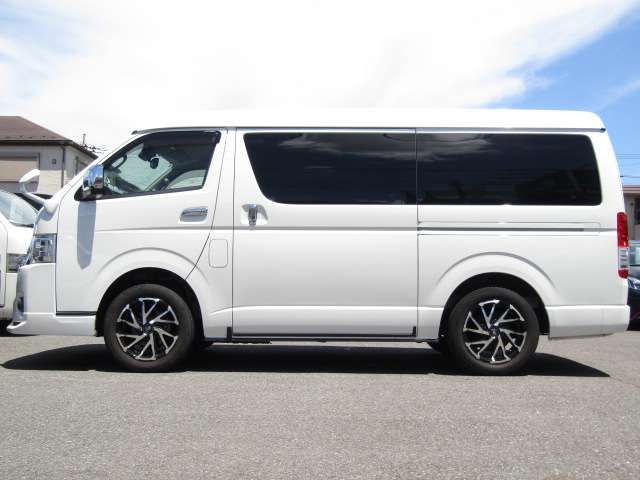 TOYOTA HIACE WAGON 4WD 2021 Image 31