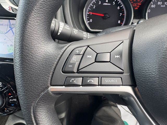 NISSAN NOTE 2018 Image 31