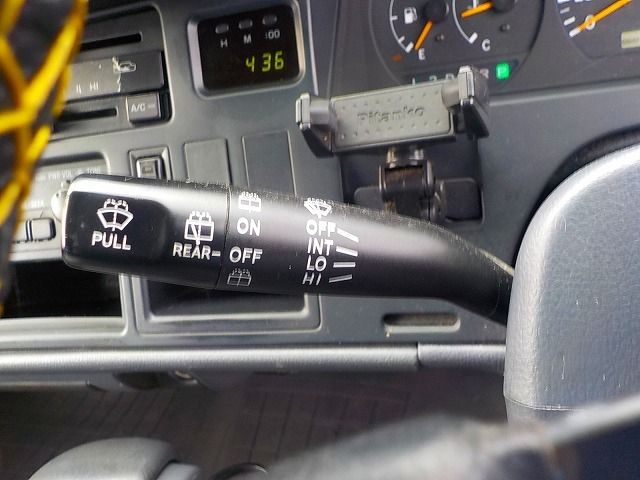 TOYOTA HIACE VAN 1.25T 2004 Image 31