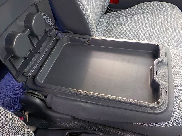 TOYOTA HIACE VAN 1.25T 2004 Image 31