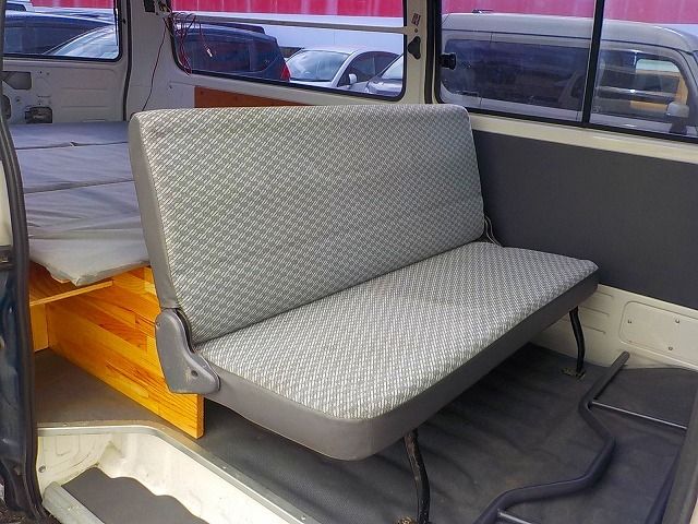 TOYOTA HIACE VAN 1.25T 2004 Image 31