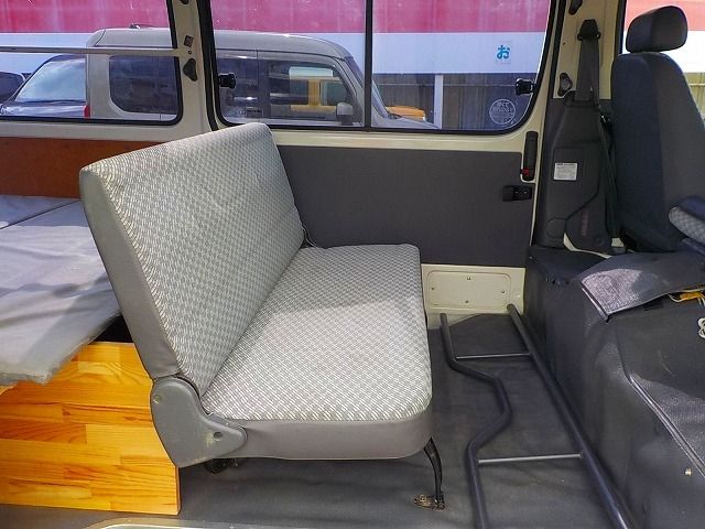 TOYOTA HIACE VAN 1.25T 2004 Image 31