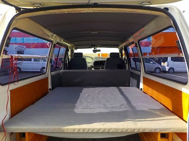 TOYOTA HIACE VAN 1.25T 2004 Image 31