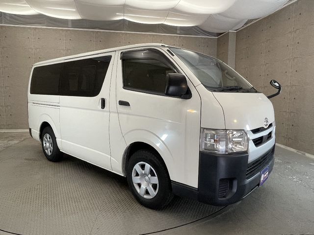 TOYOTA HIACE VAN 1.25T 2WD 2020 Image 31