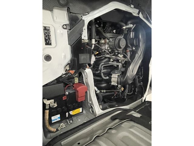 TOYOTA HIACE VAN 1.25T 2WD 2020 Image 31