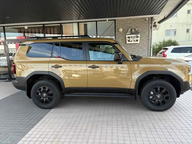 TOYOTA LANDCRUISER 250 2024 Image 31