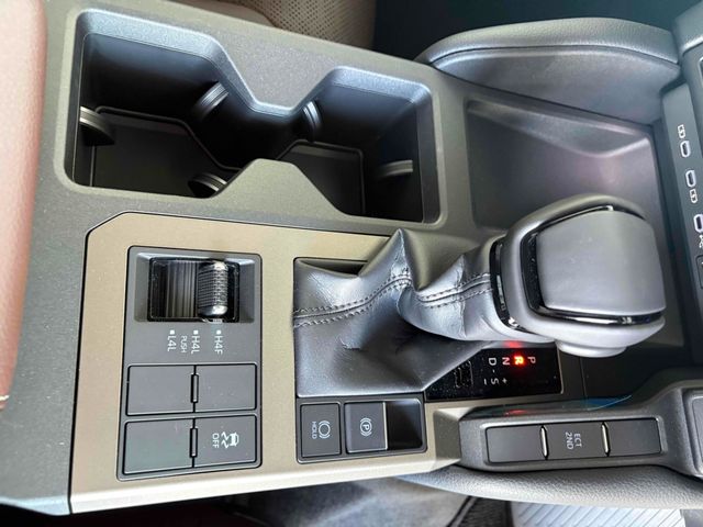 TOYOTA LANDCRUISER 250 2024 Image 31