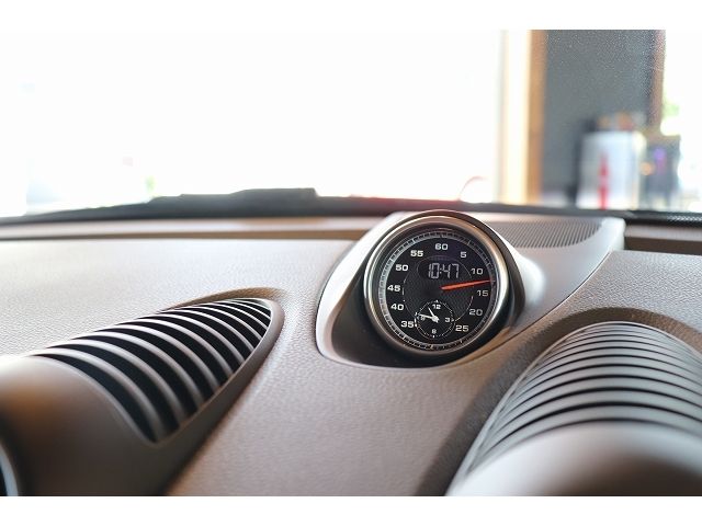 PORSCHE 718BOXSTER 2025 Image 31