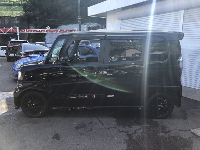 HONDA N BOX CUSTOM 2022 Image 31