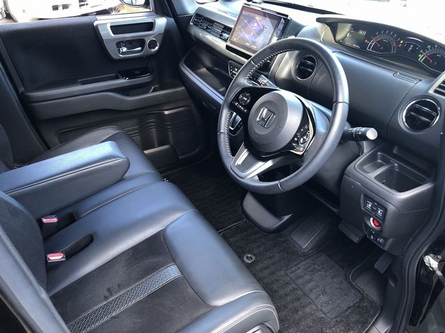 HONDA N BOX CUSTOM 2022 Image 31