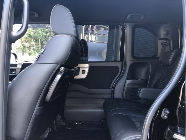 HONDA N BOX CUSTOM 2022 Image 31