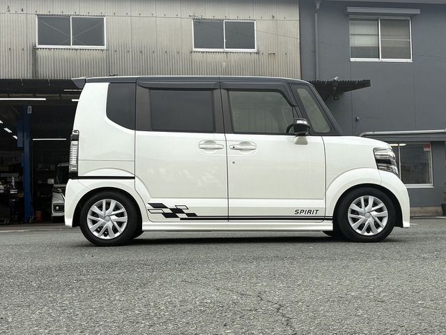 HONDA N BOX CUSTOM 2014 Image 31