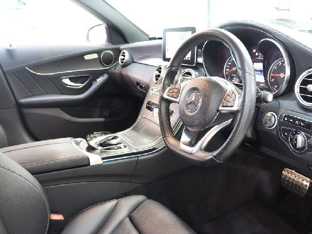 MERCEDES BENZ C CLAS 2016 Image 31