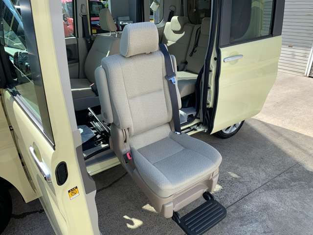 DAIHATSU TANTO 2015 Image 31