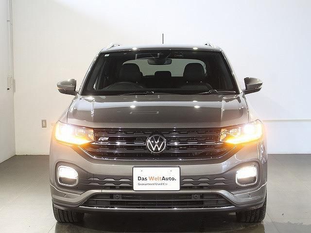 VOLKSWAGEN T-CROSS 2021 Image 31