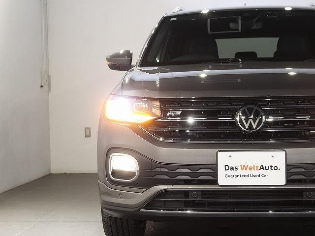 VOLKSWAGEN T-CROSS 2021 Image 31