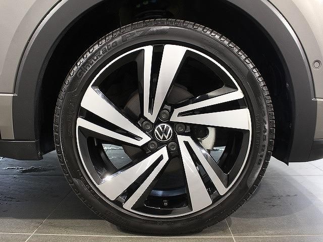 VOLKSWAGEN T-CROSS 2021 Image 31