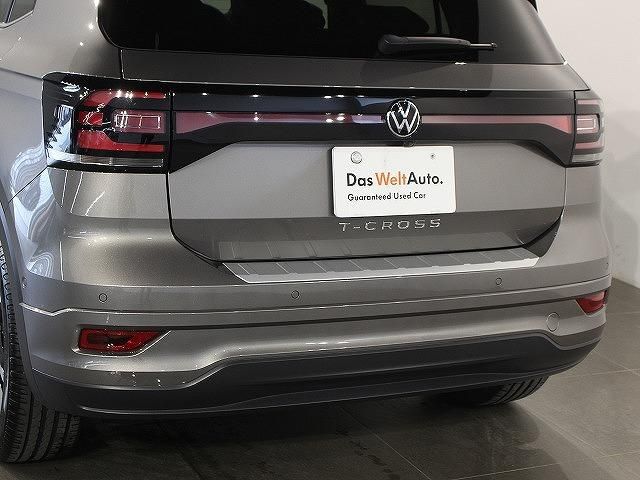 VOLKSWAGEN T-CROSS 2021 Image 31