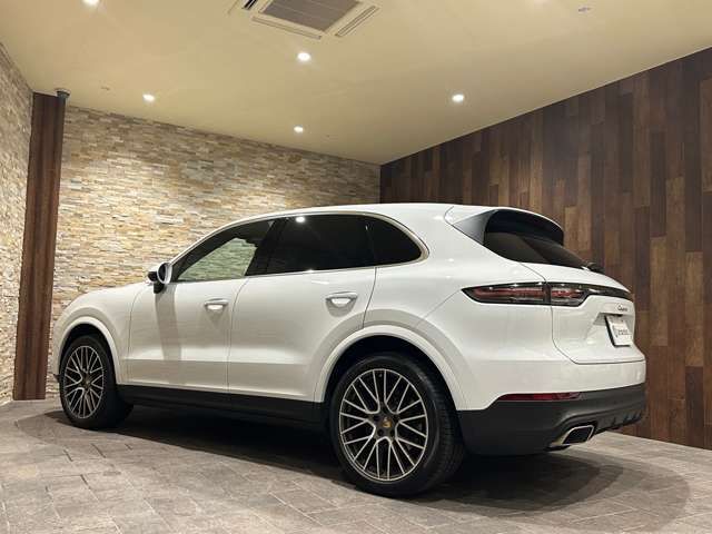 PORSCHE CAYENNE 2022 Image 31