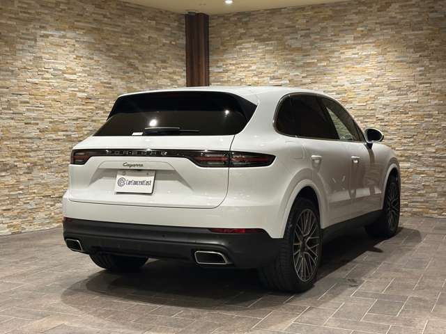 PORSCHE CAYENNE 2022 Image 31