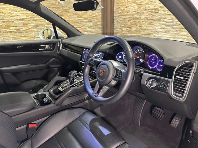 PORSCHE CAYENNE 2022 Image 31