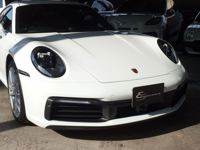 PORSCHE 911 2022 Image 31