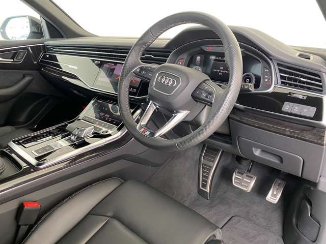 AUDI Q8 2024 Image 31