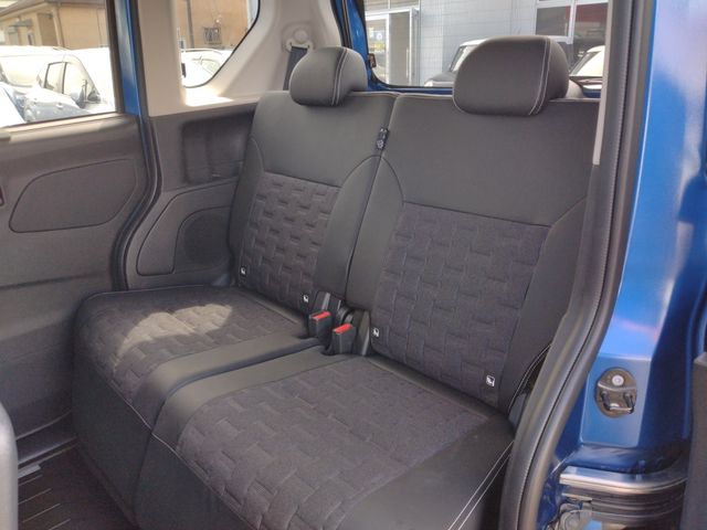 MITSUBISHI DELICA MINI 2024 Image 31