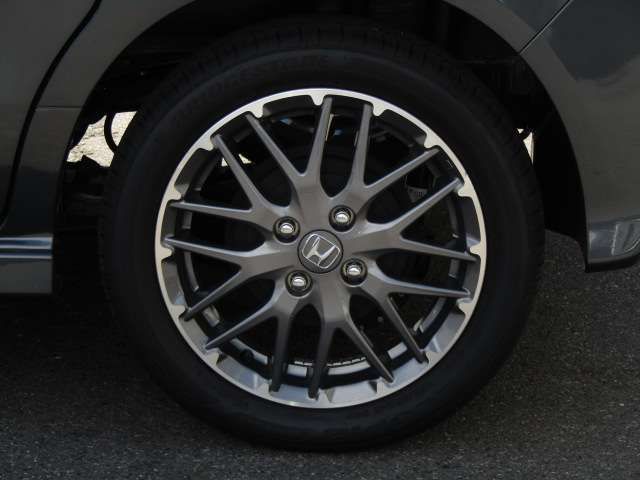 HONDA N BOX CUSTOM 2024 Image 31