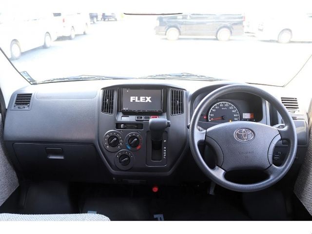 TOYOTA LITEACE VAN 2WD 2020 Image 31