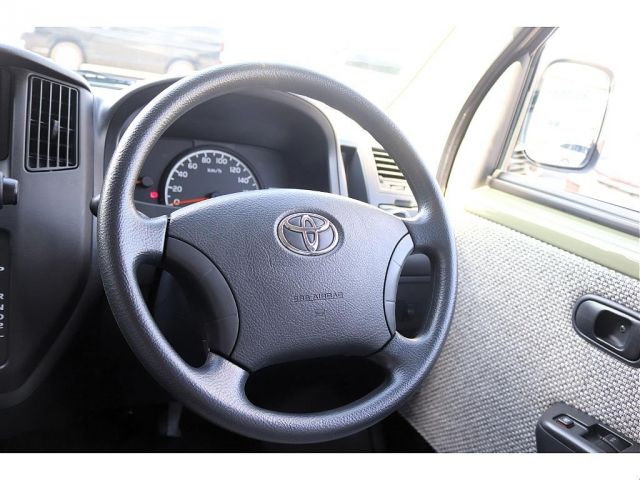 TOYOTA LITEACE VAN 2WD 2020 Image 31