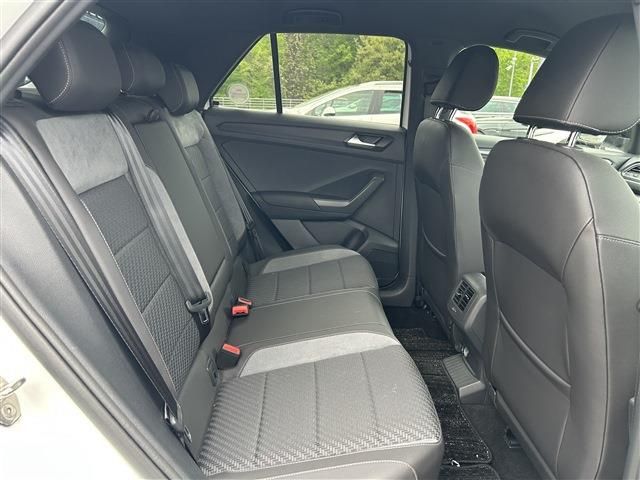 VOLKSWAGEN T-ROC 2020 Image 31