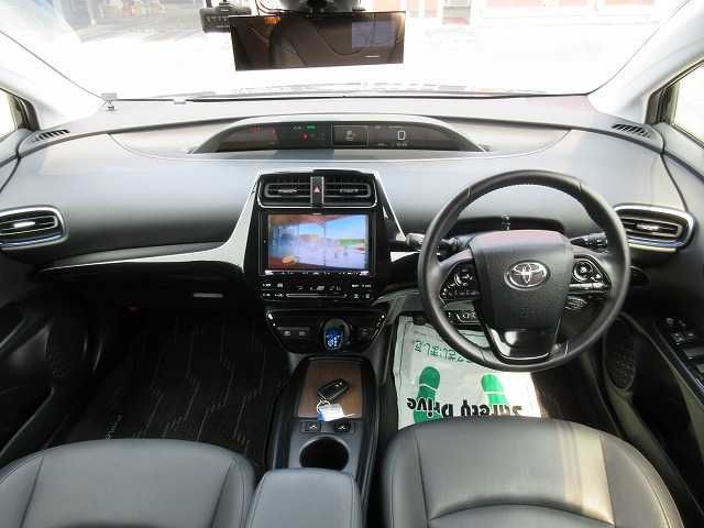 TOYOTA PRIUS 2020 Image 31