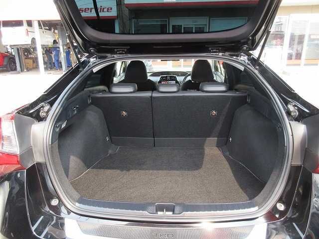 TOYOTA PRIUS 2020 Image 31