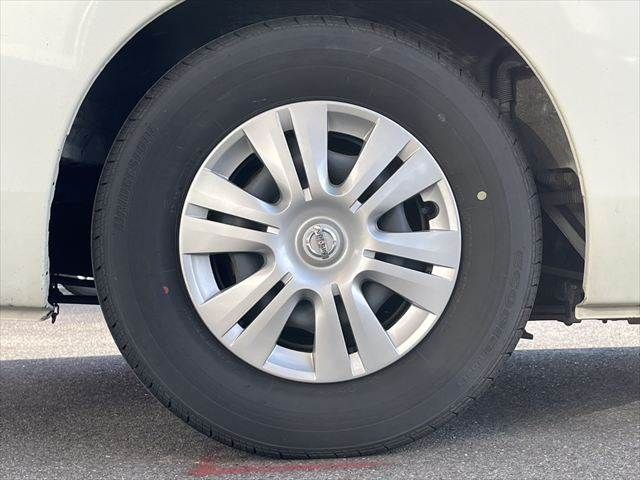 NISSAN NV350 CARAVAN 4WD 2012 Image 31