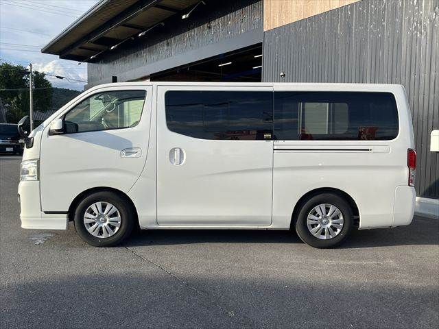 NISSAN NV350 CARAVAN 4WD 2012 Image 31
