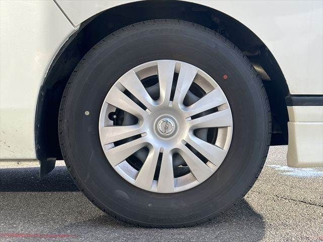 NISSAN NV350 CARAVAN 4WD 2012 Image 31