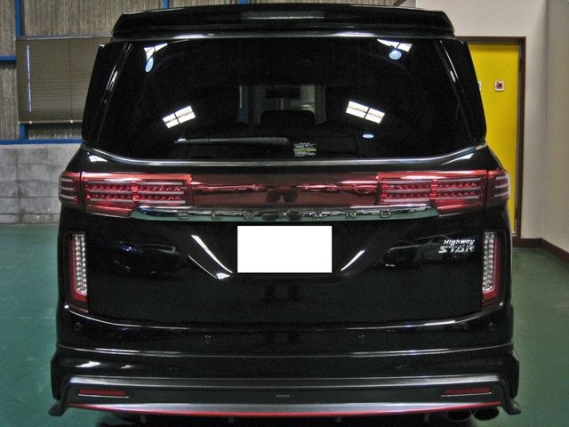 NISSAN ELGRAND  4WD 2015 Image 31